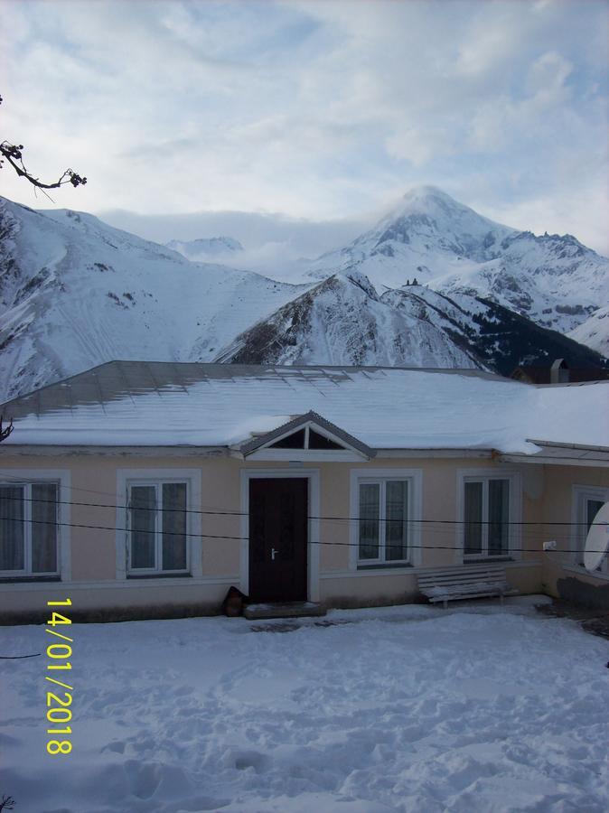 Sweet Home Stepantsminda Exterior photo